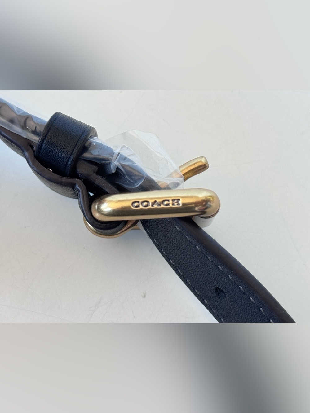 Coach Black Leather Replacement Purse Strap Adjustable Gold Tone Swivel Clips - Picture 5 of 9